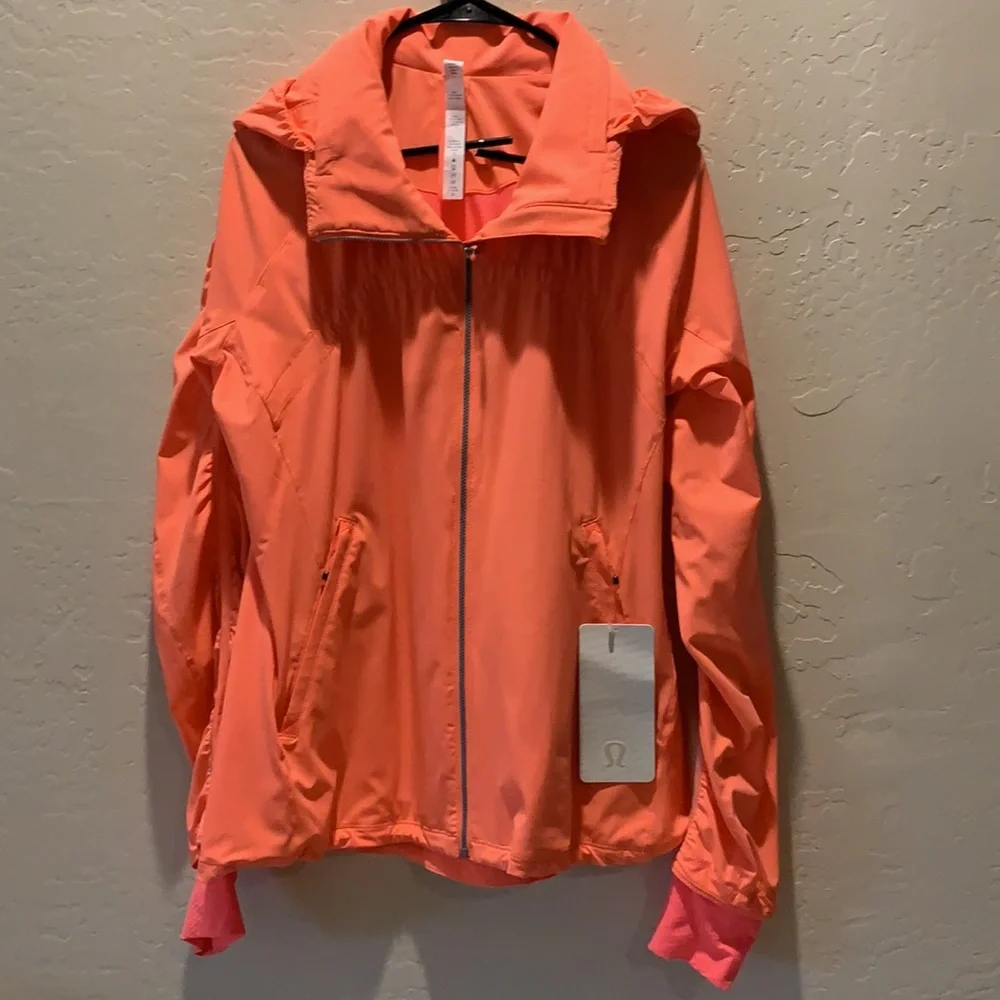 Lululemon Jacket - Picture 2 of 5